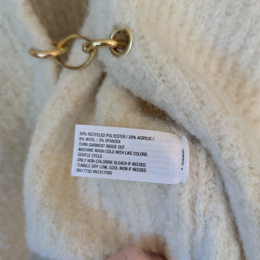 Wild Fable Cozy Cream Women's Sweater With Gold Colored Accent In Front L - Picture 5 of 7